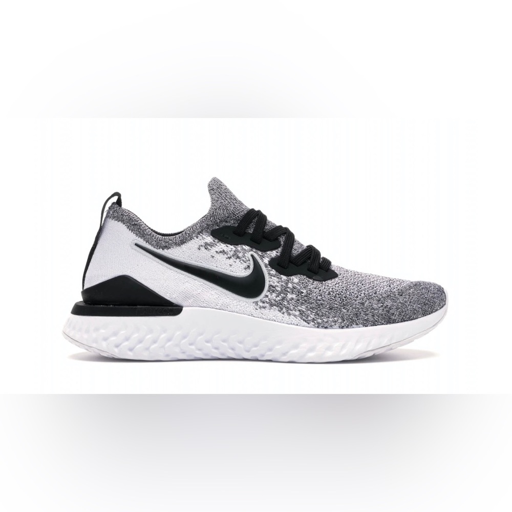 Nike Epic React Flyknit 2